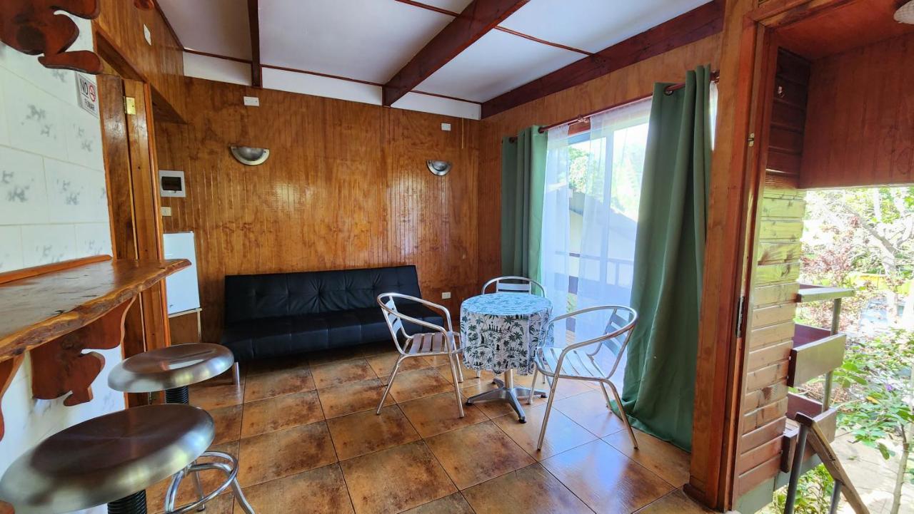 Cabanas Manuto Hanga Roa Exteriör bild